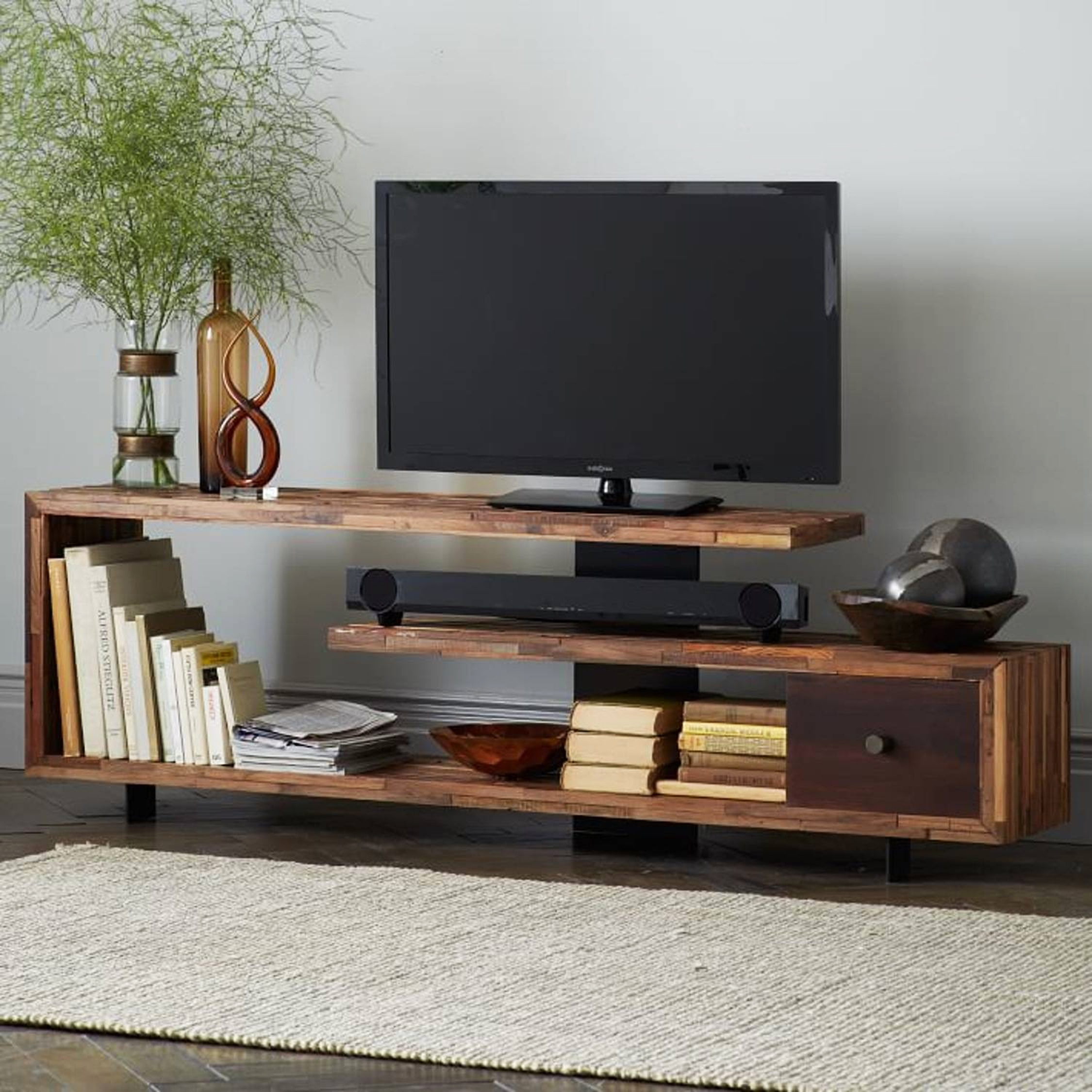 A Small TV Unit - 2 bhk interior design bangalore 3 bhk interior design bangalore best interior