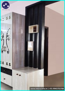 Living Room Pillar Partition